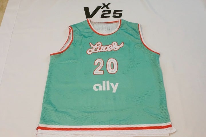 NEW Men's Unrivaled Laces BC Kate Martin #20 Green Mesh Jersey Size Large