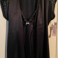 Linea Donatella Black 2 pc Lace Negligee NWT- S