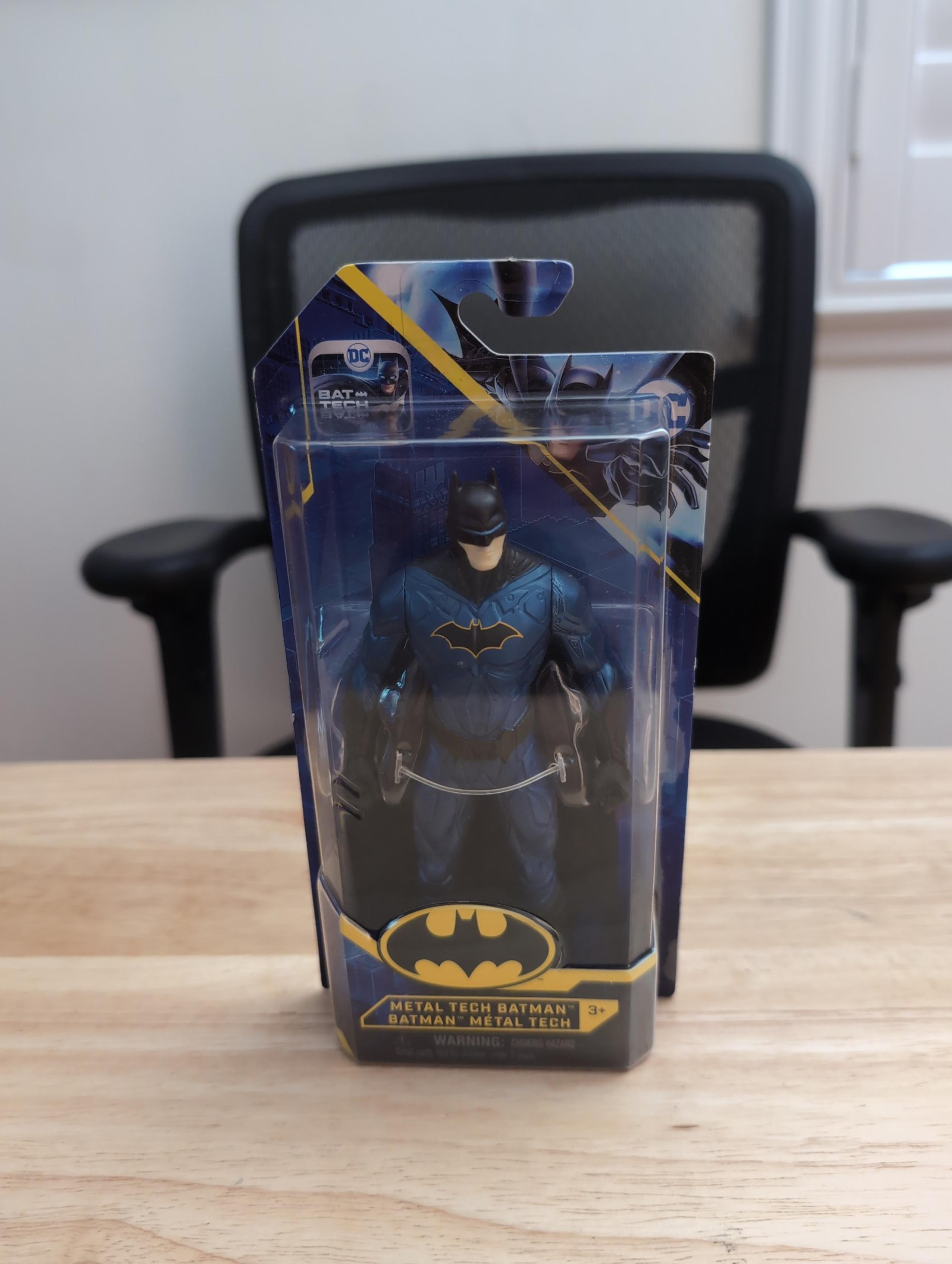 Batman 6 inch figure