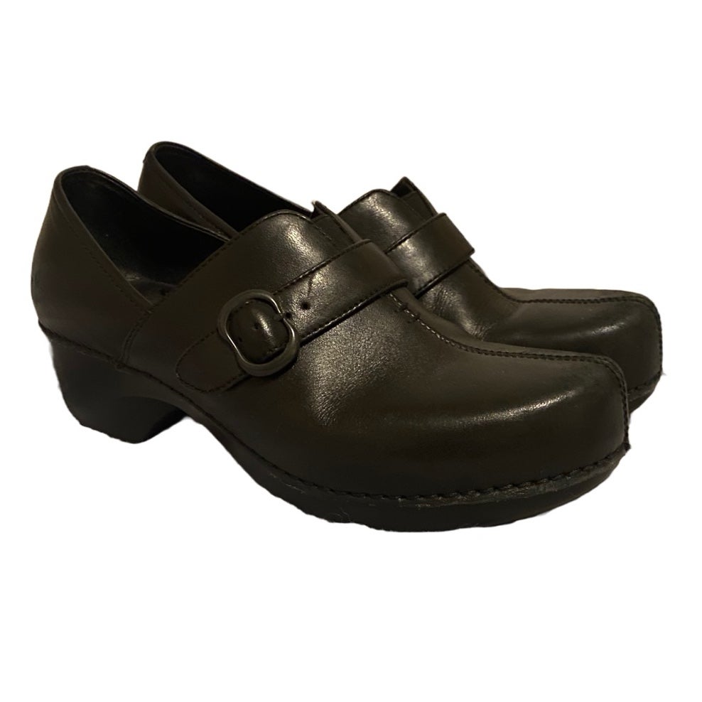 Dansko black leather clogs size 39 US 8.5