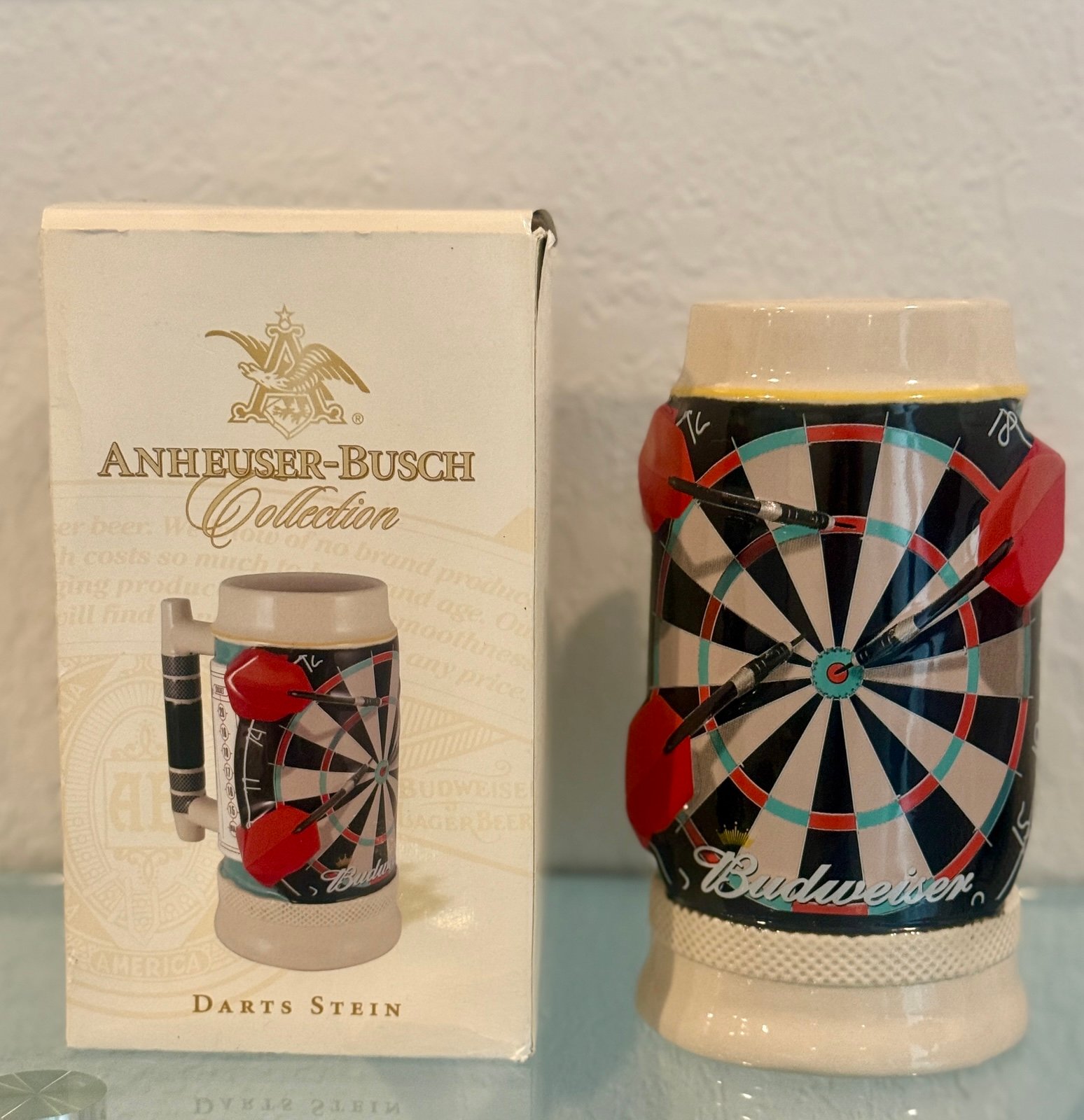 Anheuser-Busch “Darts Stein” 2007 Collectible Beer Stein (CS680) LIMITED EDITION