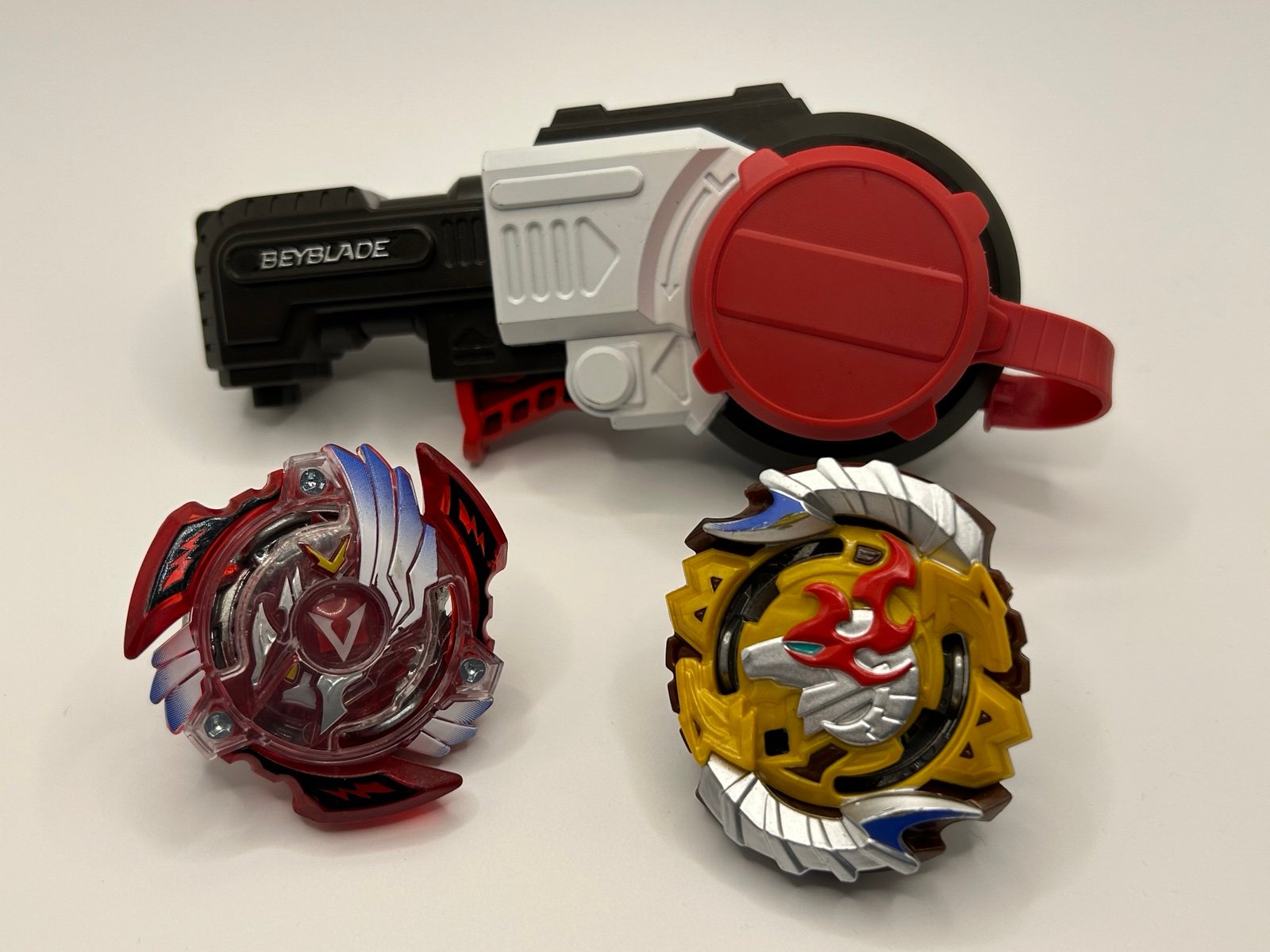 Beyblade Burst Turbo Slingshock Precision Strike Launcher w/ 2 Beyblades