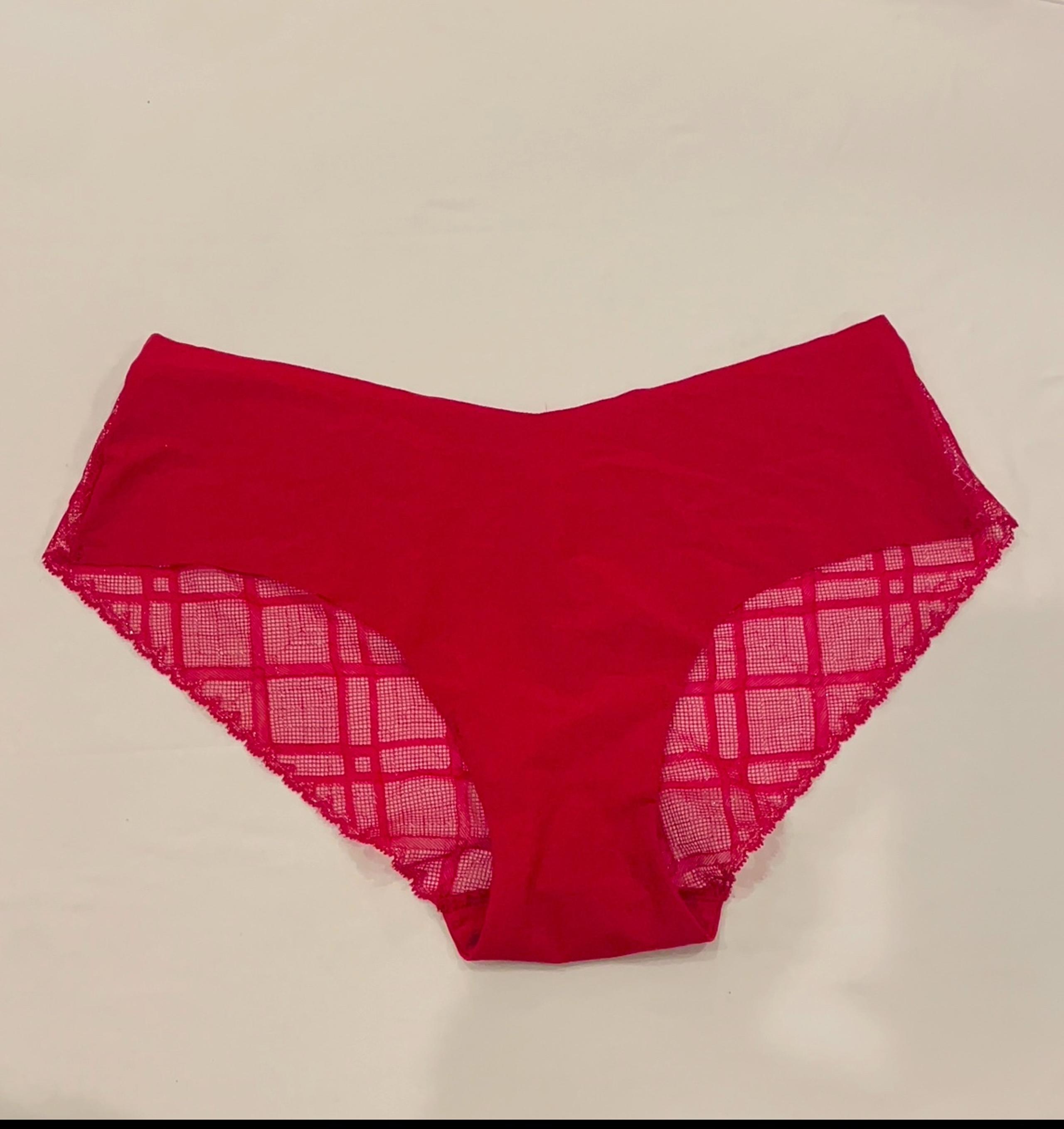 NEW WITH TAGS VICTORIA’S SECRET SIZE M RED SHEER BACK HIPHUGGER PANTY