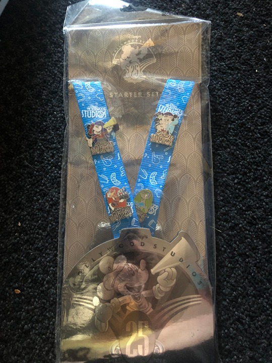 Disney Hollywood Studios 25th Anniversary Pin Starter Set Pins Trading Lanyard
