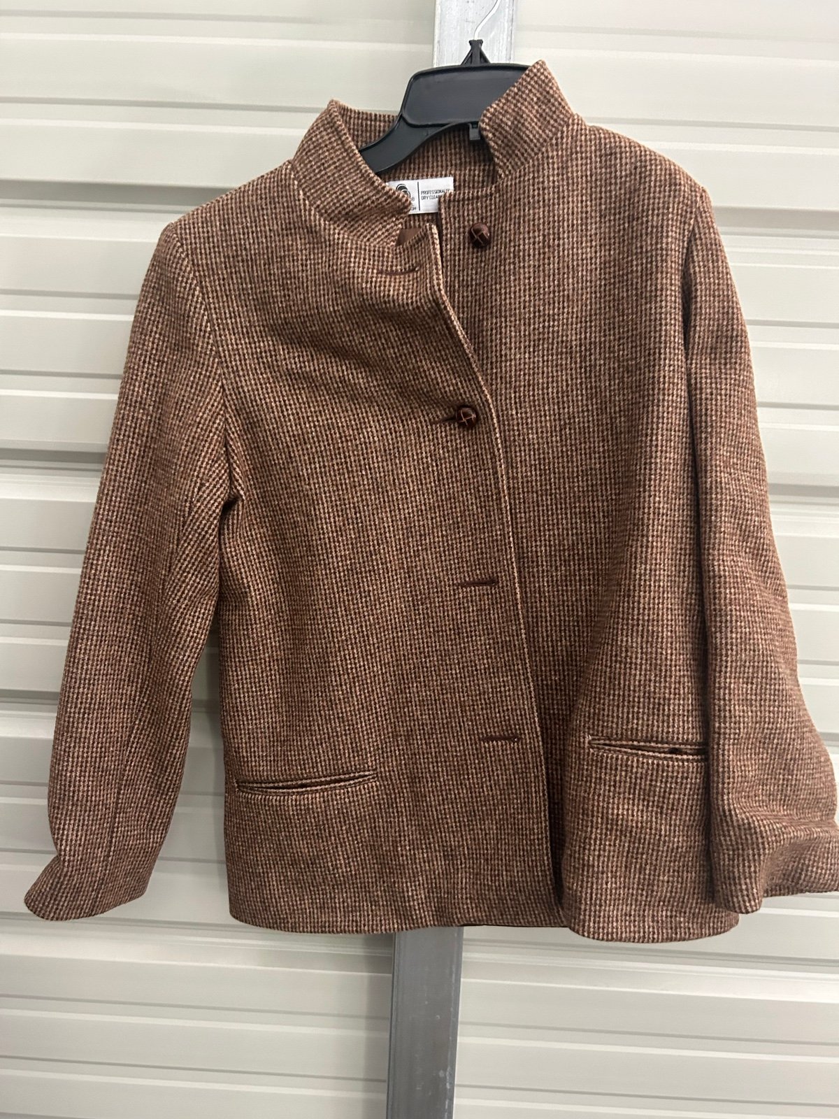 Vintage Evan Picone women’s wool jacket blazer