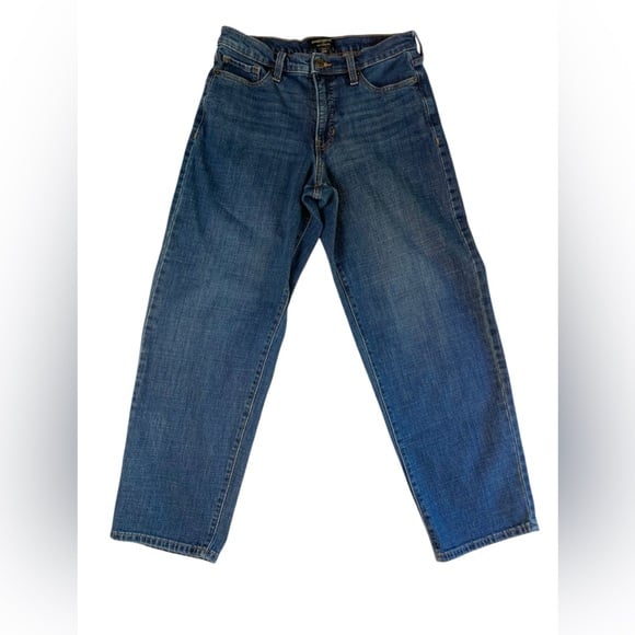 Banana Republic Factory Women’s Curvy Barrel Jean