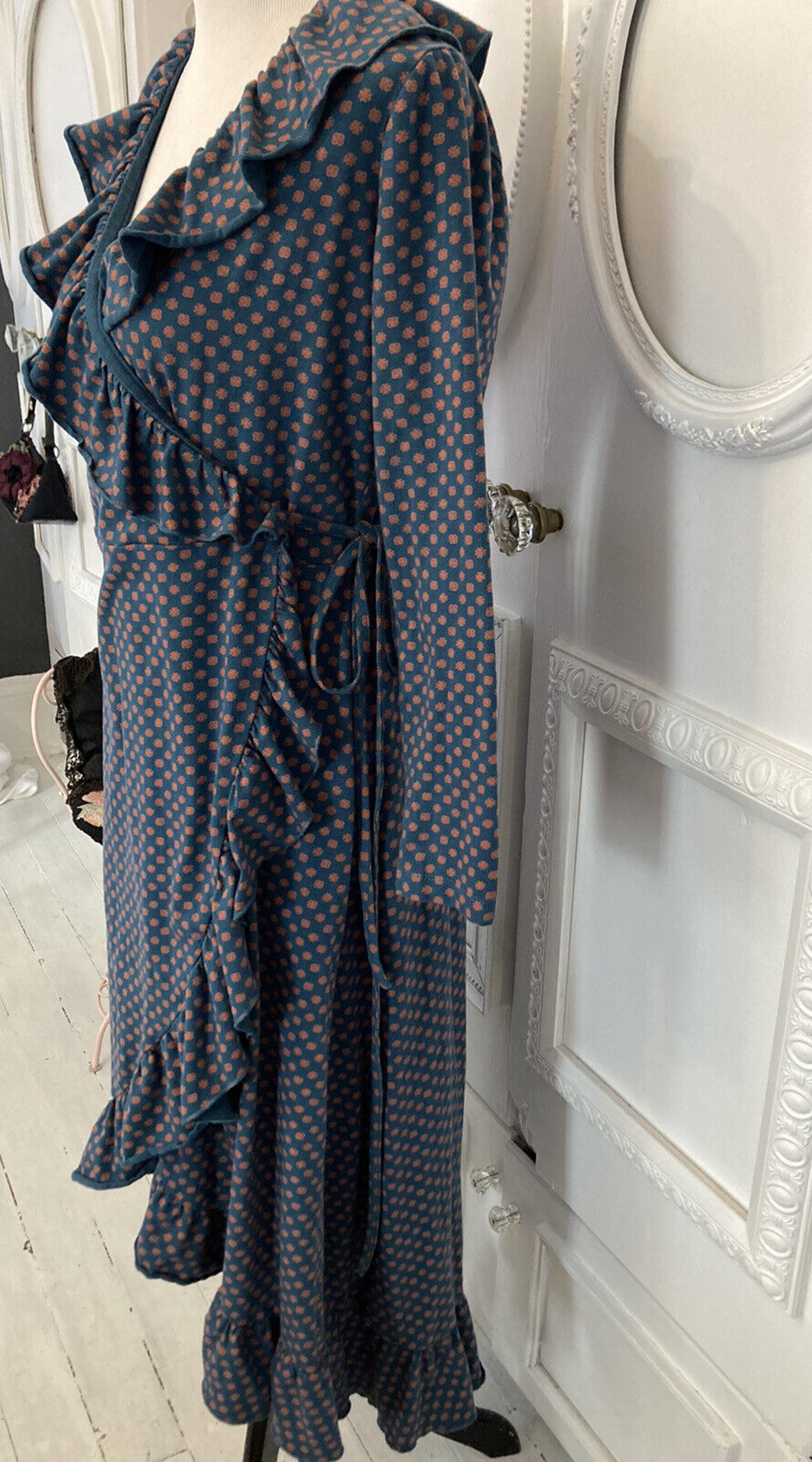 Matilda Jane MIDI Dress Wrap Reunion Women Sz M Knit Blue LS Floral Ruffled