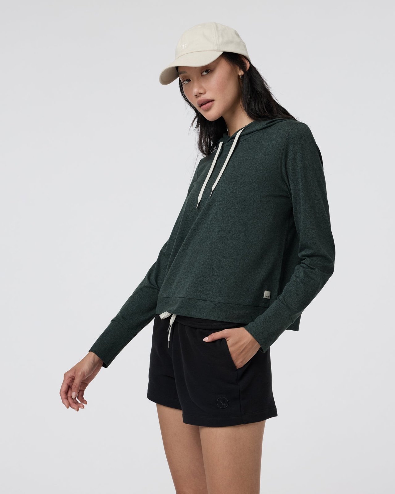 Vuori Halo Essential Hoodie Heathered Grey