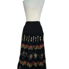 Silk Club Sz 4 Black, Embroidered Colorful Floral, Ankle Length Skirt