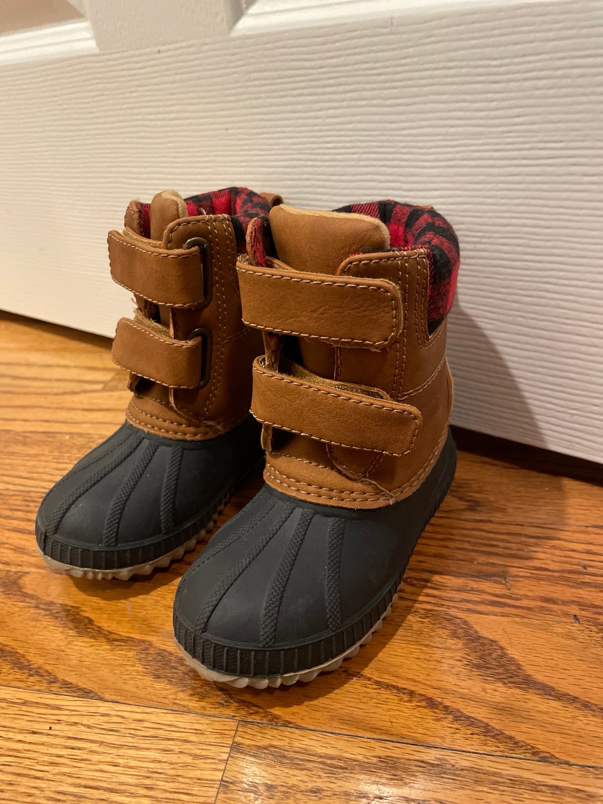 Gap Toddler Duck Snow Boots size 7/8 NWOT