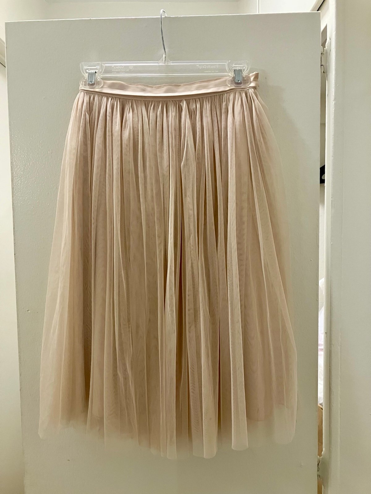 Needle & Thread Very Light Pink Nude Tulle Skirt Sz 2