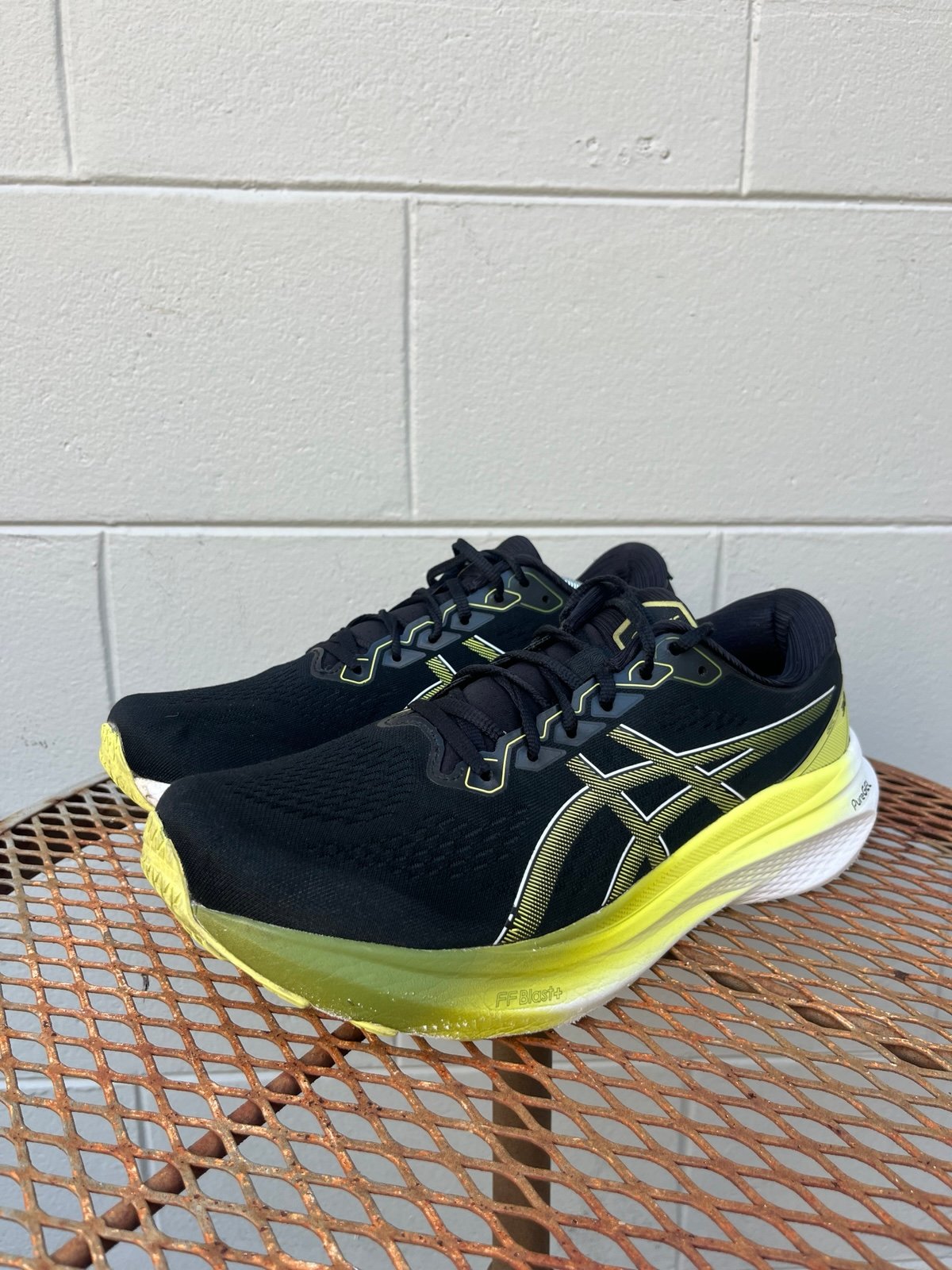 ASICS GEL Kayano 30 Men’s Black Glow Yellow 1011B548-003 Running Shoe Size 11.5