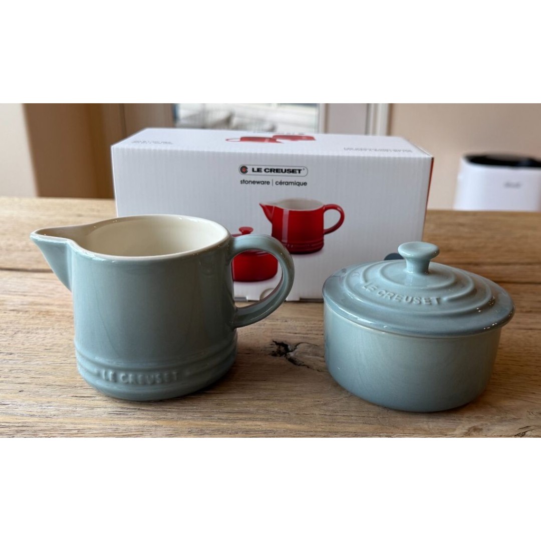 Le Creuset Stoneware Signature Cream and Sugar Set, Sea Salt NEW