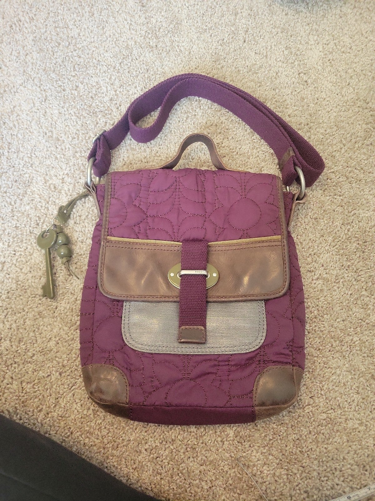 Womens Fossil Quilted Fabric Embroidered Floral Leather Crossbody Bag Purple Womens Fossil Quilted Fabric Embroidered Floral Leather Crossbody Bag Purple