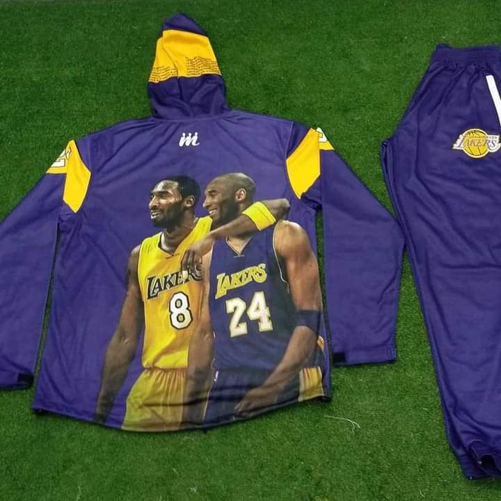 Exclusive Kobe warm up 8/24 all sizes