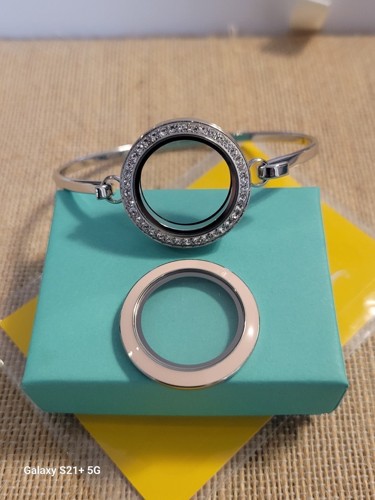 Origami Owl Medium Twist Locket Bangle Bracelet