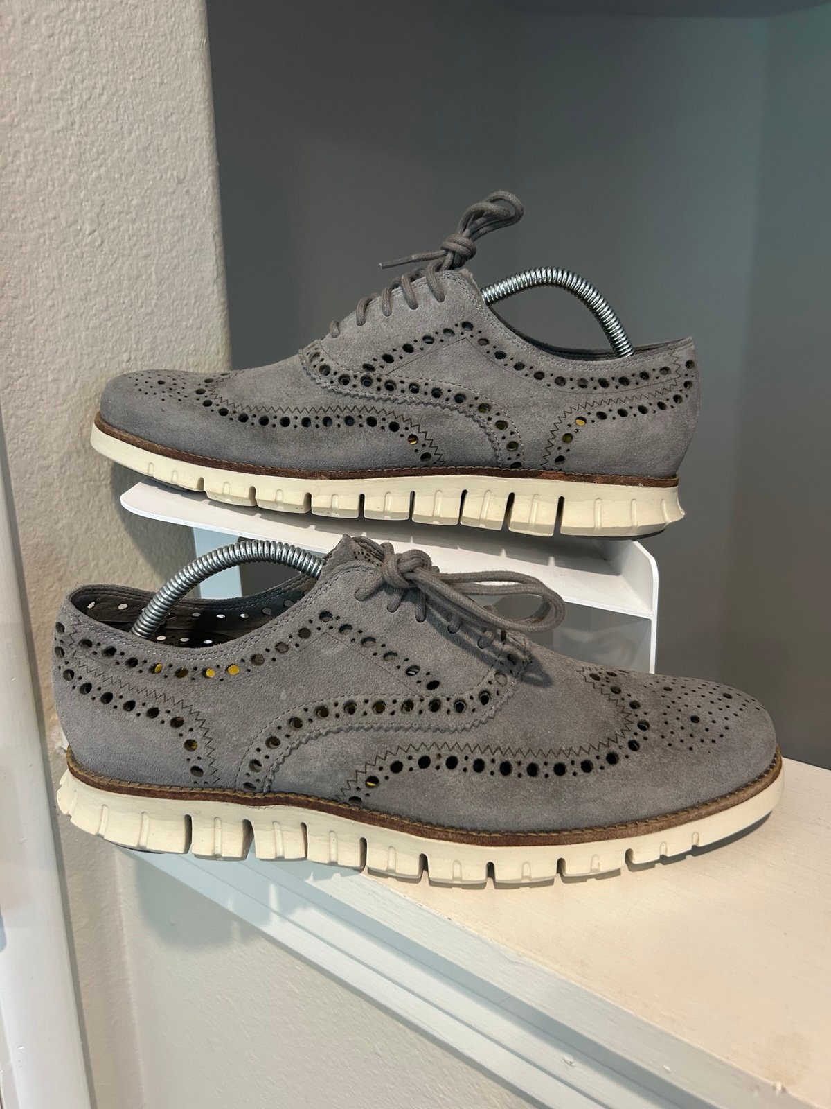 Cole Haan Zerogrand Wingtip Oxford Mens 9.5 Grey Suede Shoes C12980 Casual