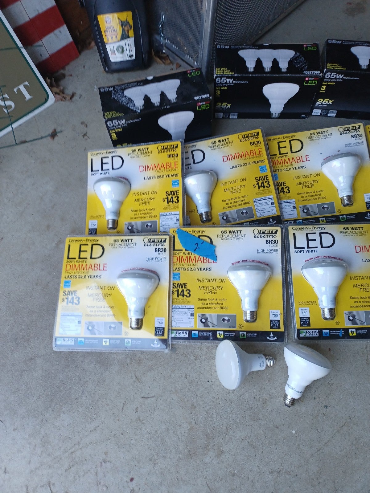 19 led lights never used great procec24 pack goes for 85