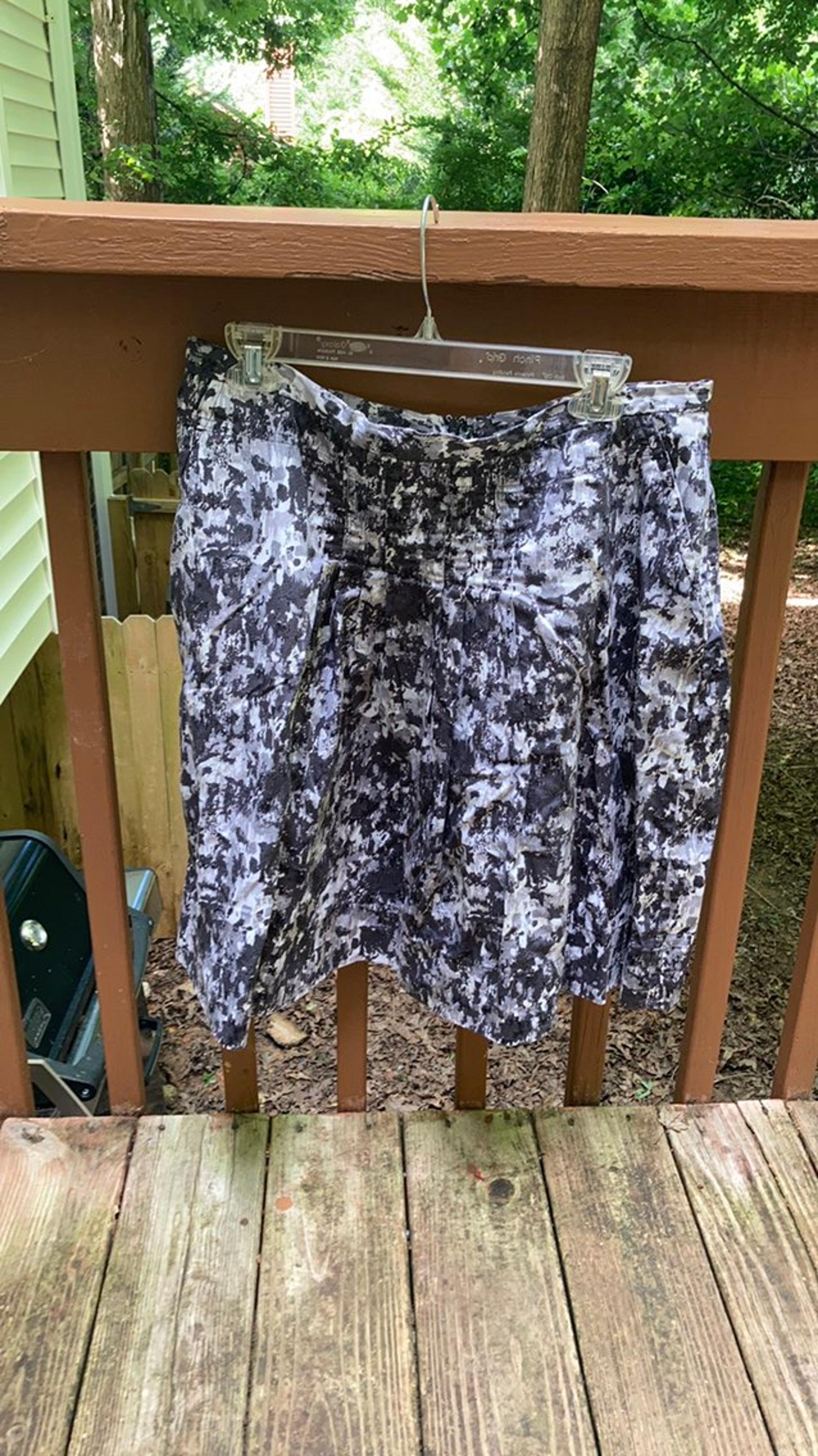 New York & Company skirt