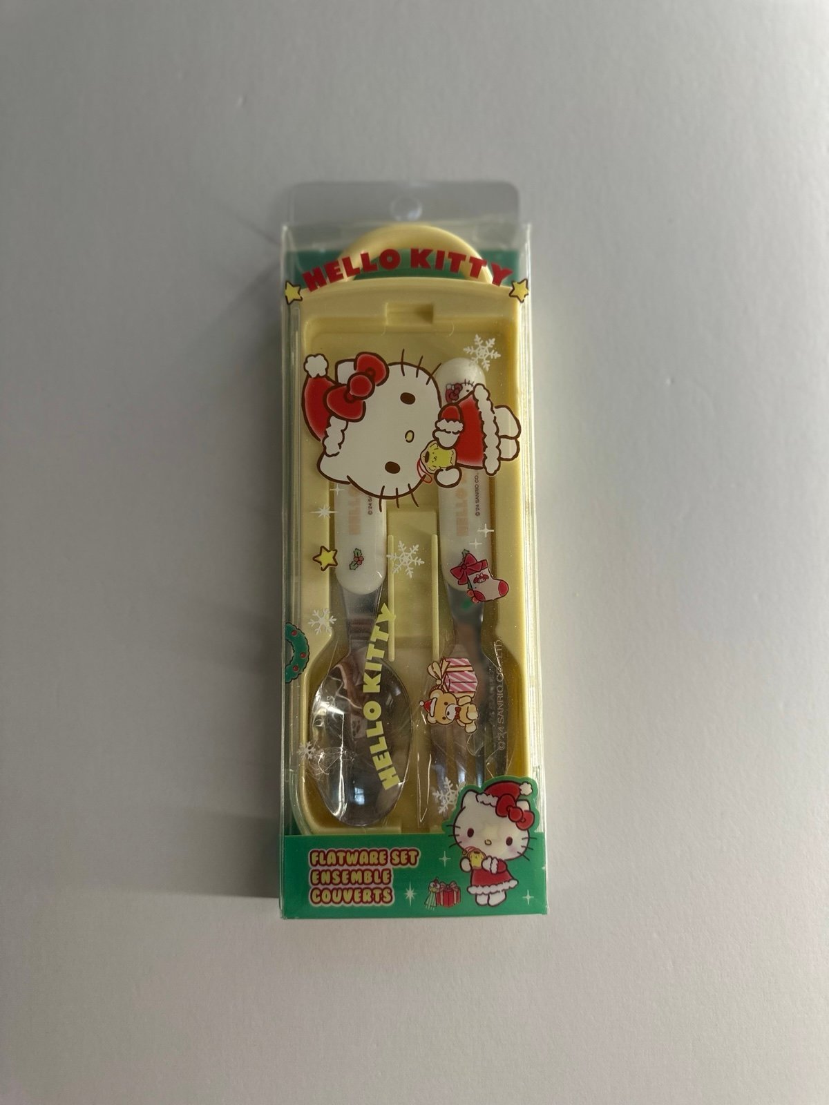 LIMITED EDITION Hello Kitty Flatware set