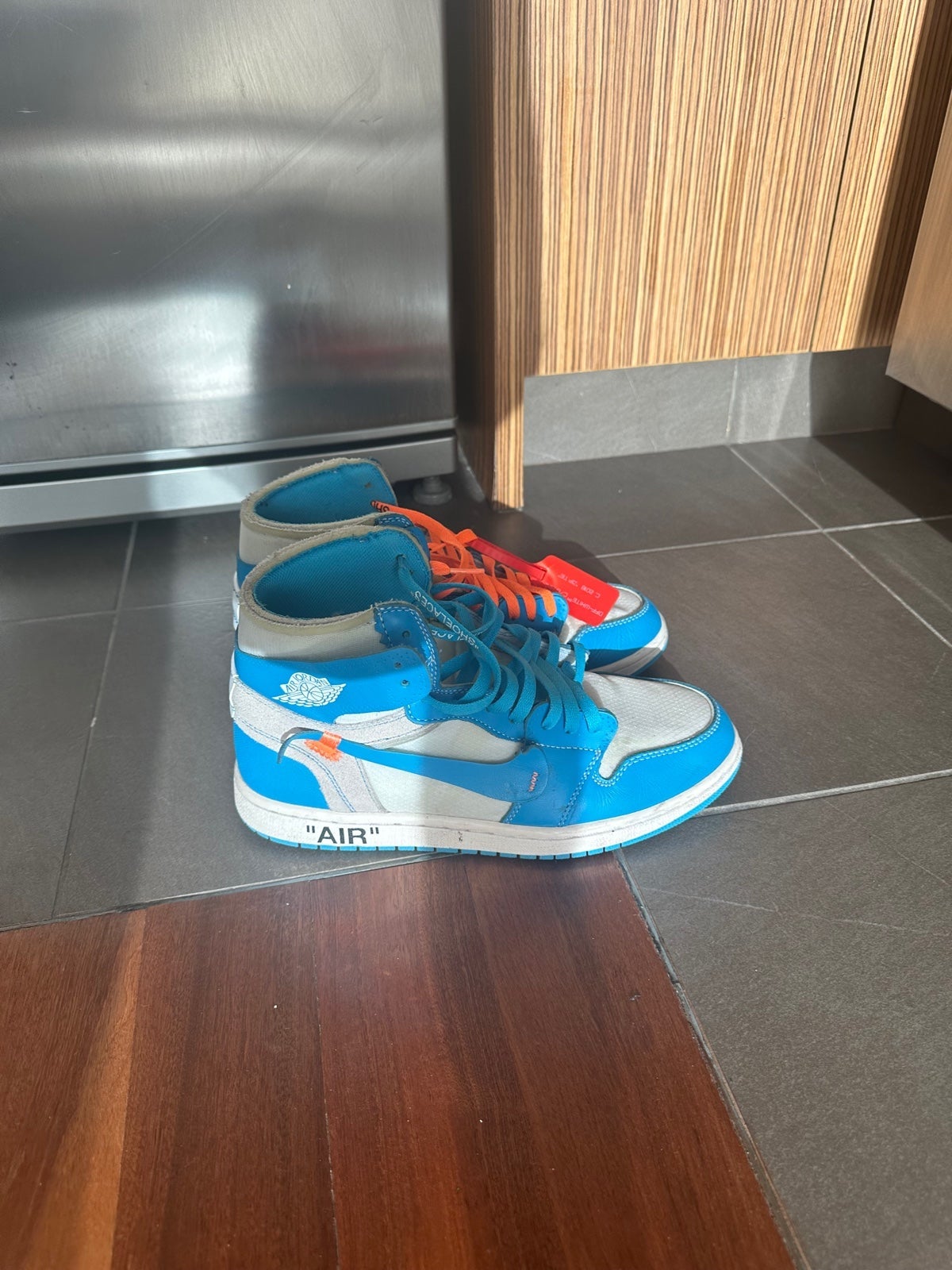 OFFWHITE Air Jordan 1 UNC