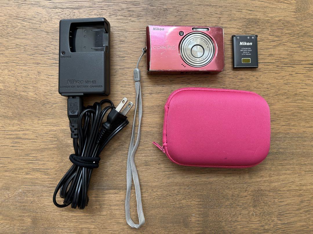 Nikon COOLPIX S510 Digital Camera, Raspberry Red