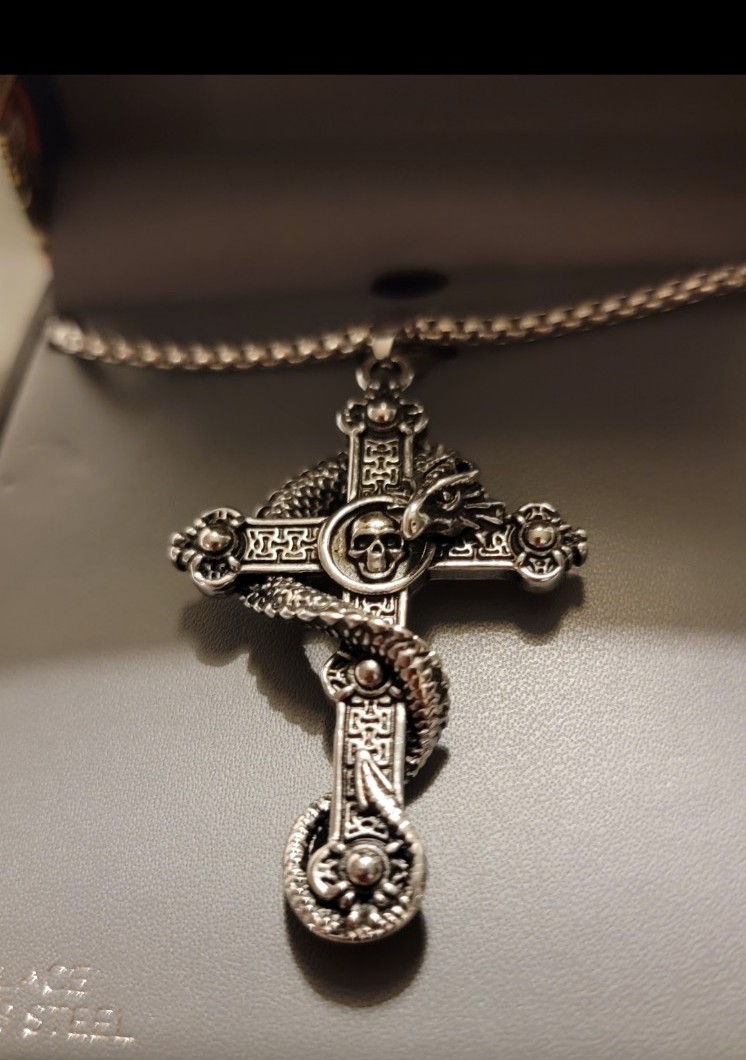 Ed Hardy Skull And Serpent Cross Pendant On 26 Inch Circular Chain