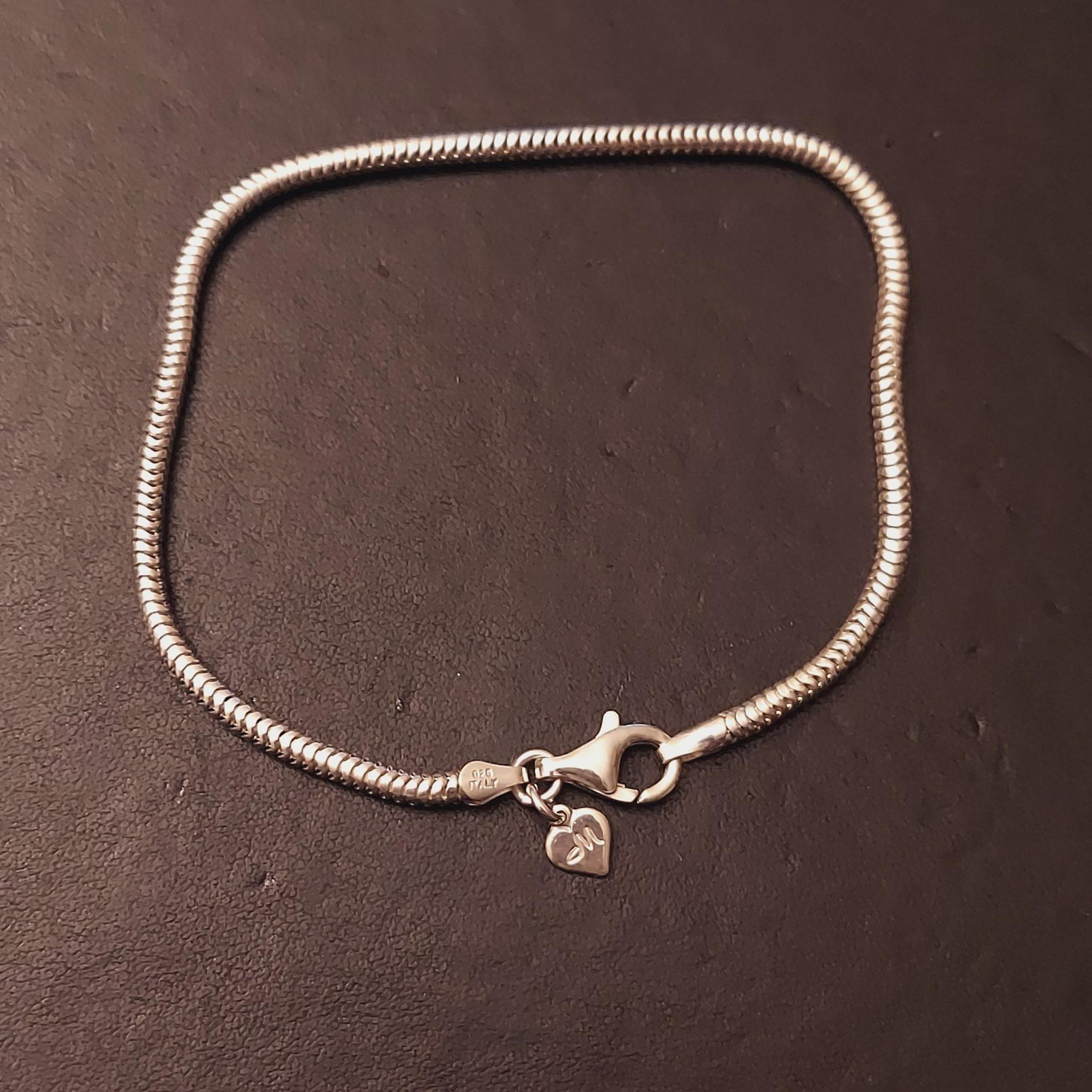 Kay Jewelers 925 Sterling Silver Snake Chain 3mm Memories Bracelet 9" + Safety C