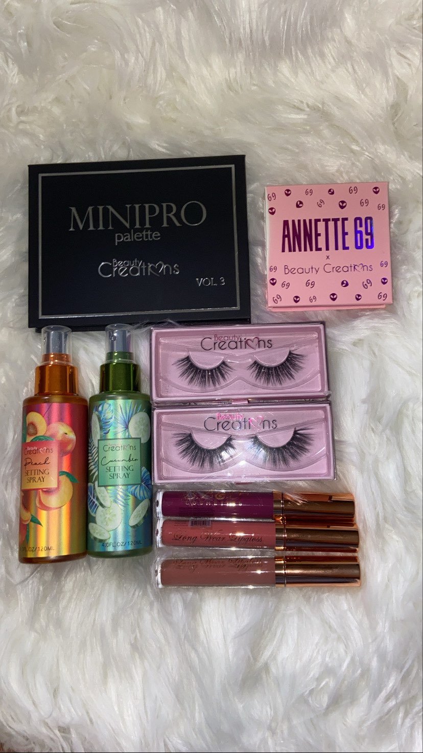 Makeup bundle