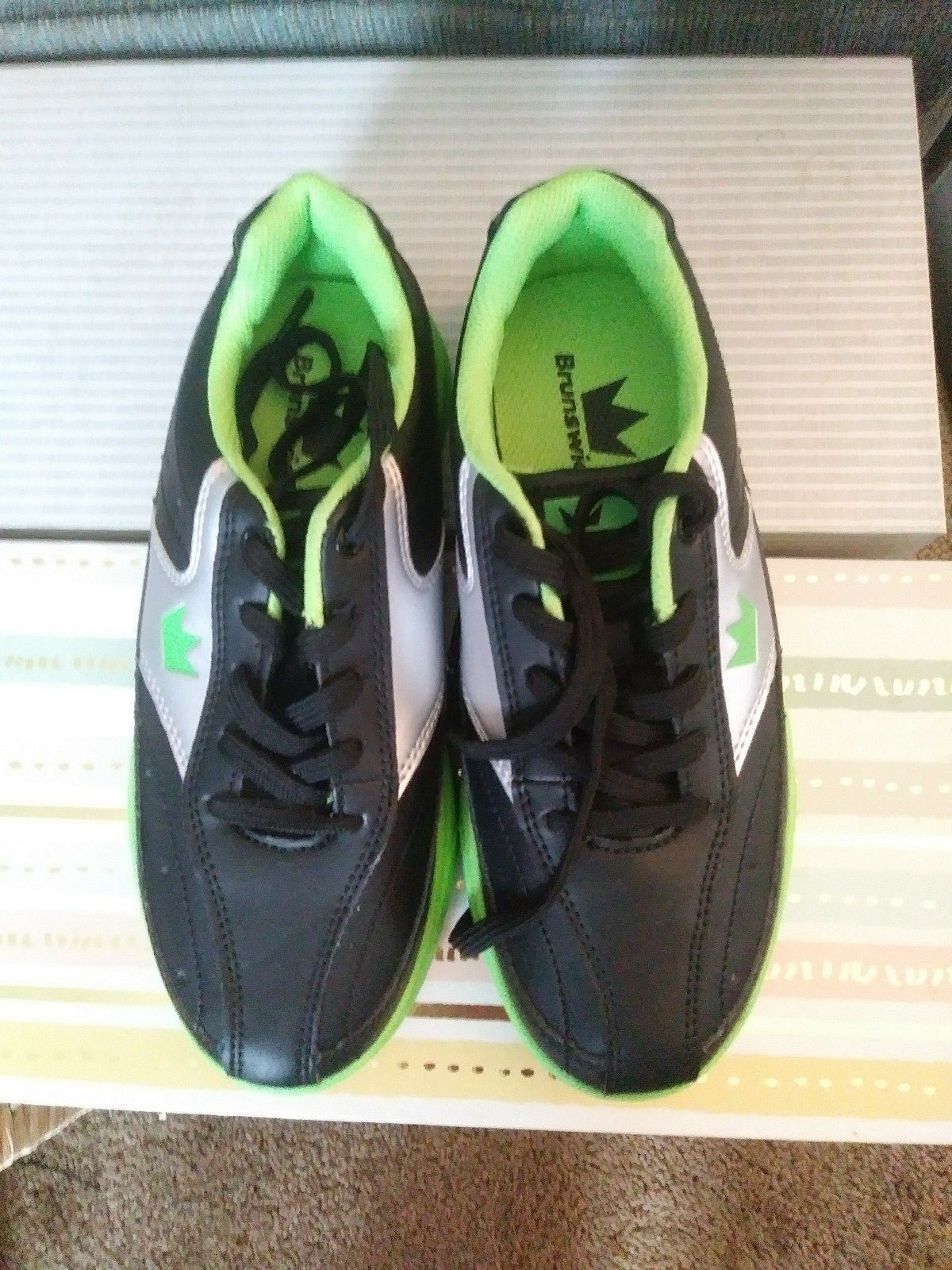 Kids Bowling Shoes.