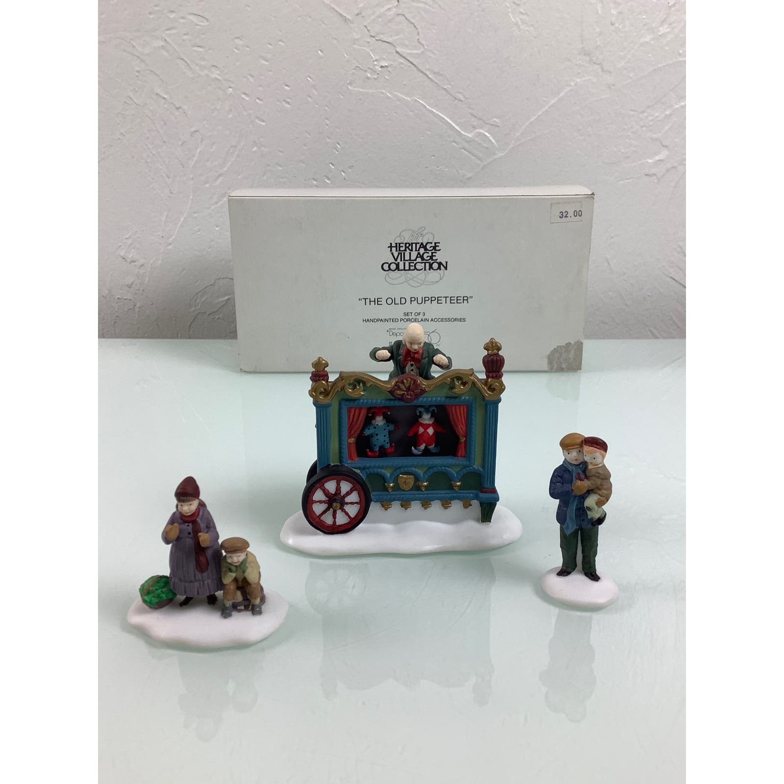 VTG Dept 56 heritage village The old Puppeteer set of 3 figurines EUC