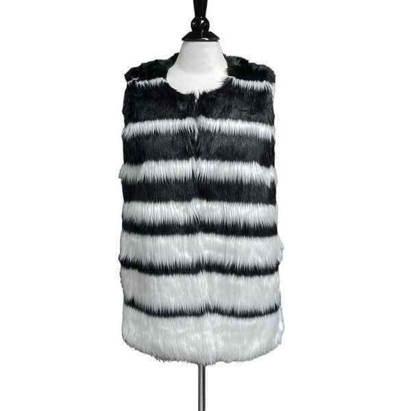 Berek Studio Black & White Faux Fur Vest Size Medium