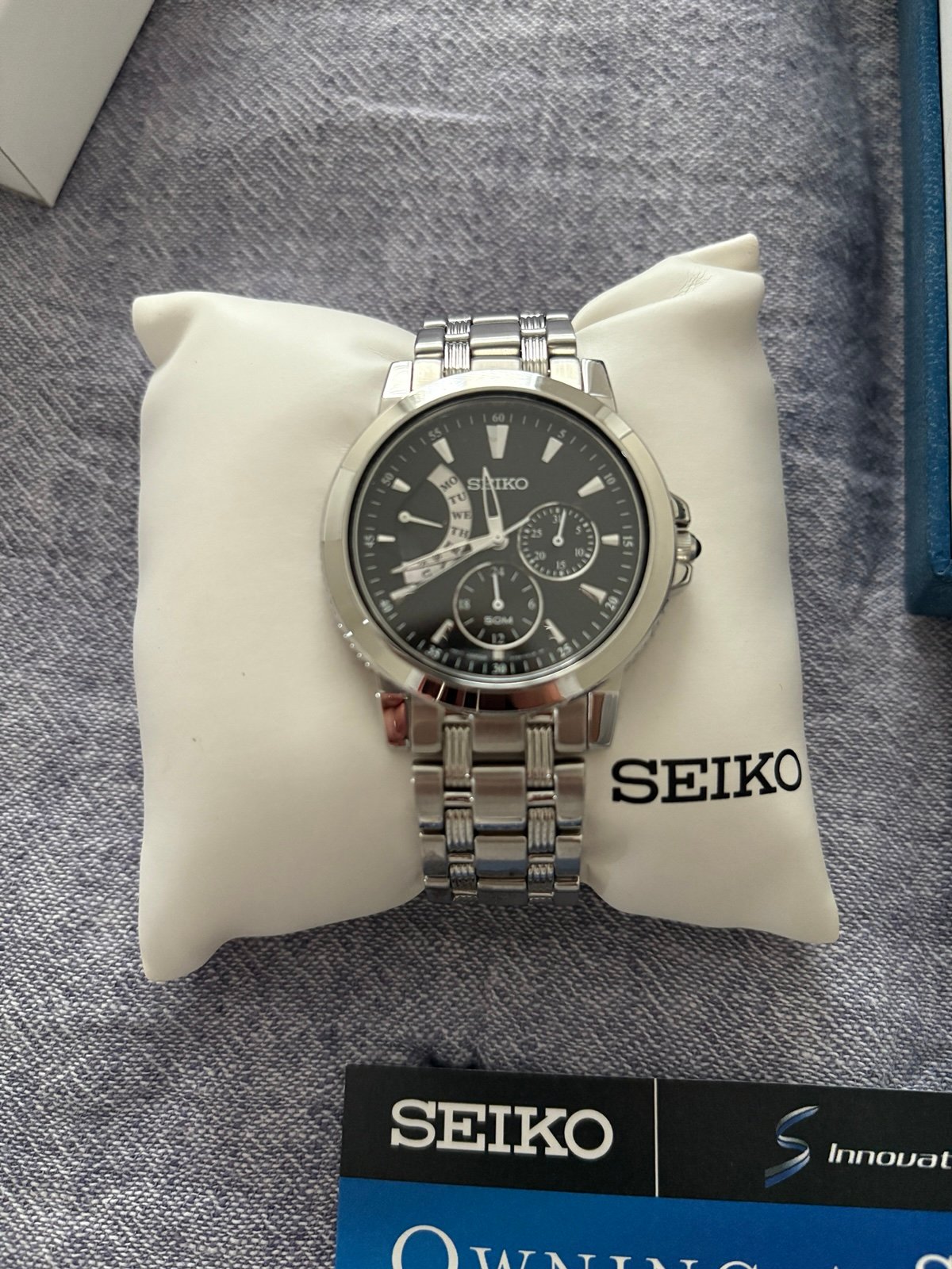 Seiko Analogue Quartz men’s watch - model 5y66