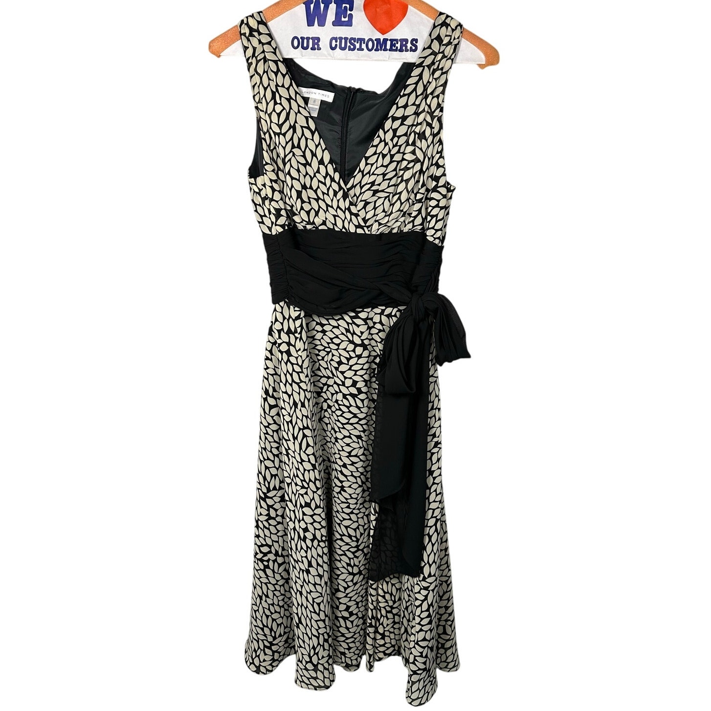 London Times Black & Cream V-Neck Chiffon Dress Size 8