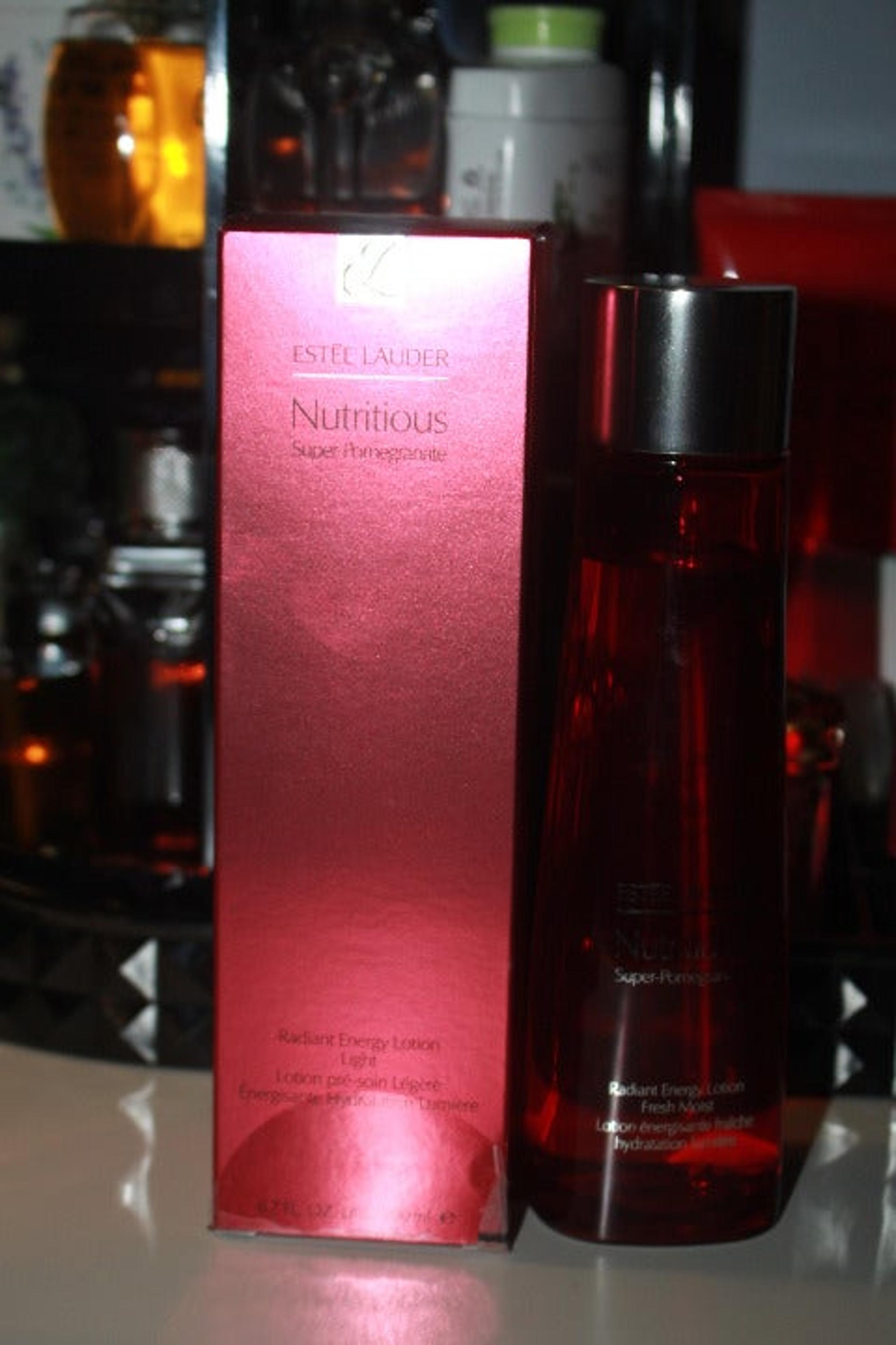 Nutritious Super Pomegranate  Radiant Energy Lotion Light 200ml