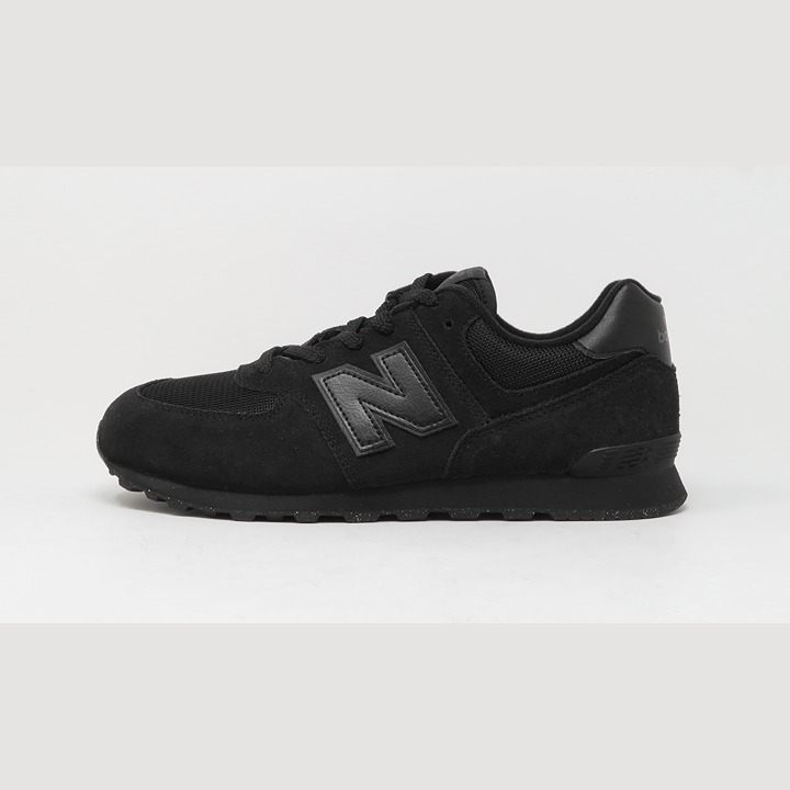 New Balance 574 Big Kids Classic Running Shoes GC574EVE Size 6.5 - Black/Black