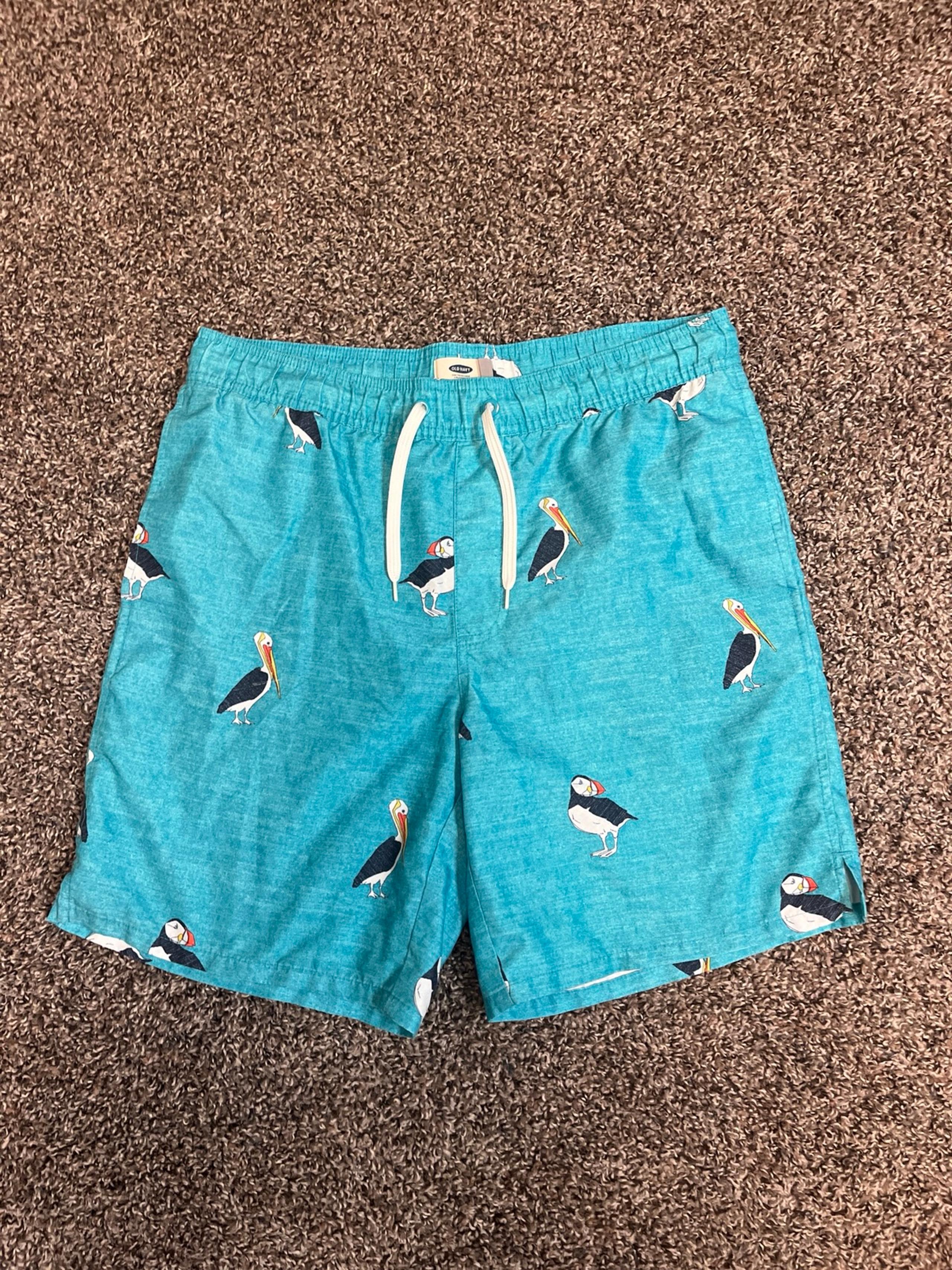 Old Navy Men’s small S pelicans Swim suit trunks bathing suit.