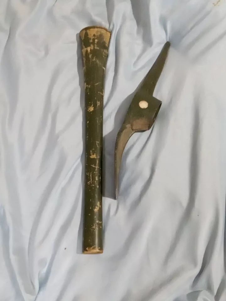Vintage WWII Pick Ax With Removable Head {J151}