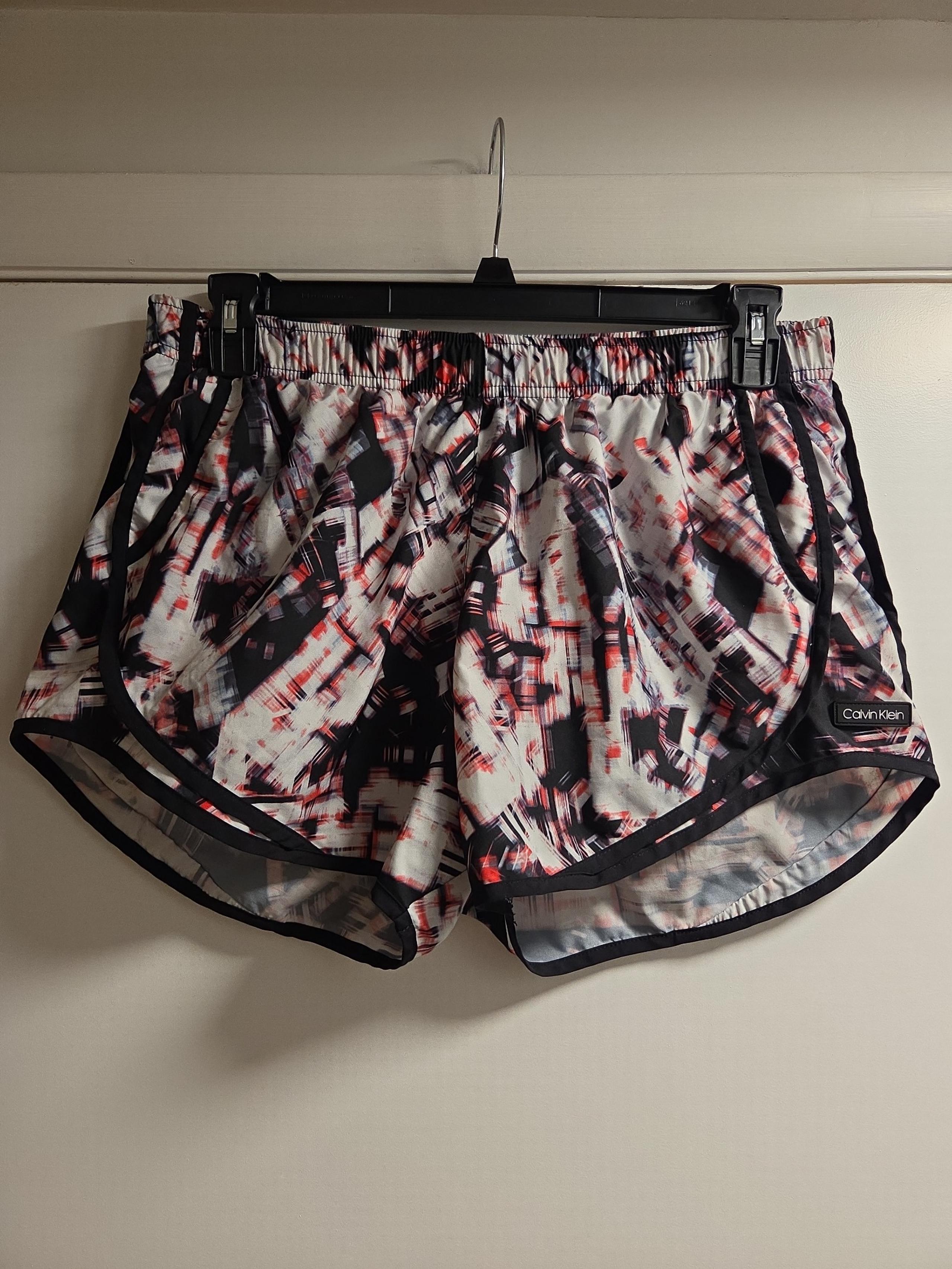 Women's Calvin Klein athletic shorts size Large.