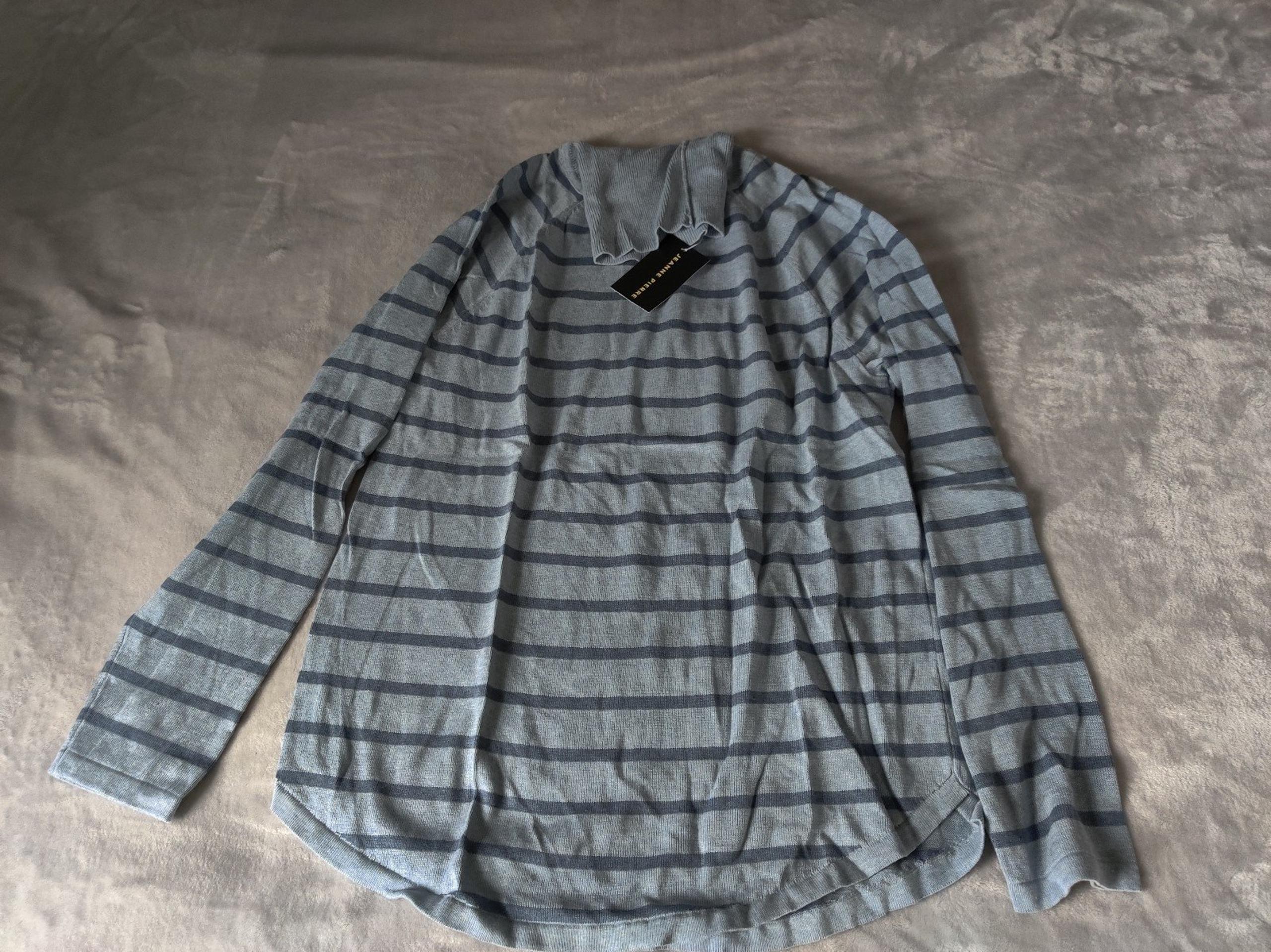 NWT Jeanne Pierre turtleneck gray stripe size large