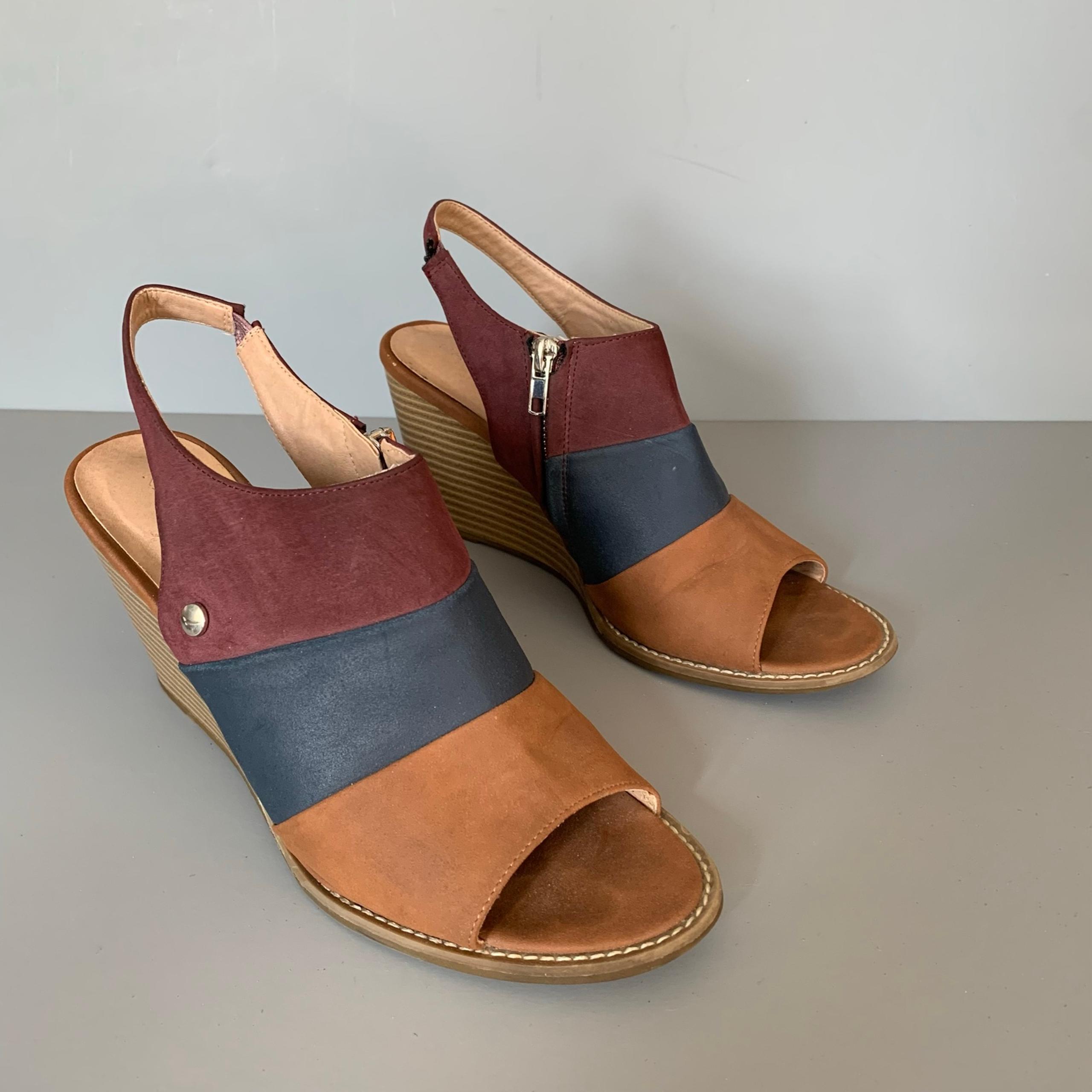 Nautica Tahoe Open Toe Platform Wedge Colorblock Faux Leather Sandal 9