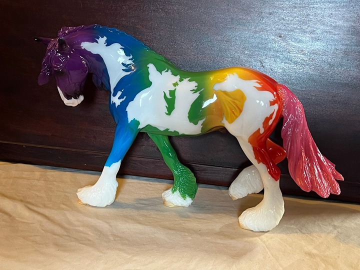 2021 Glossy Rainbow #1849 Decorator Othello Equidae Traditional Breyer Horse