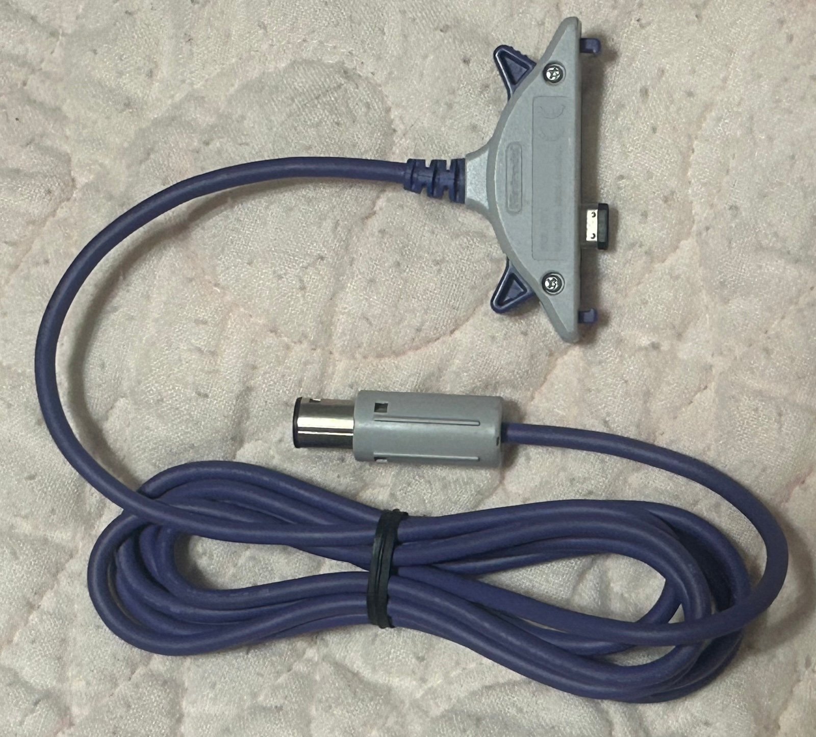 Nintendo game boy advanced link cable GameCube dol-011 basically new never used