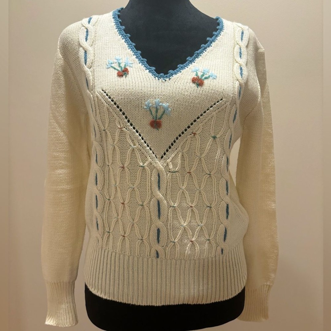 Vintage - Huck A POO - Knitted Embroidered Sweater