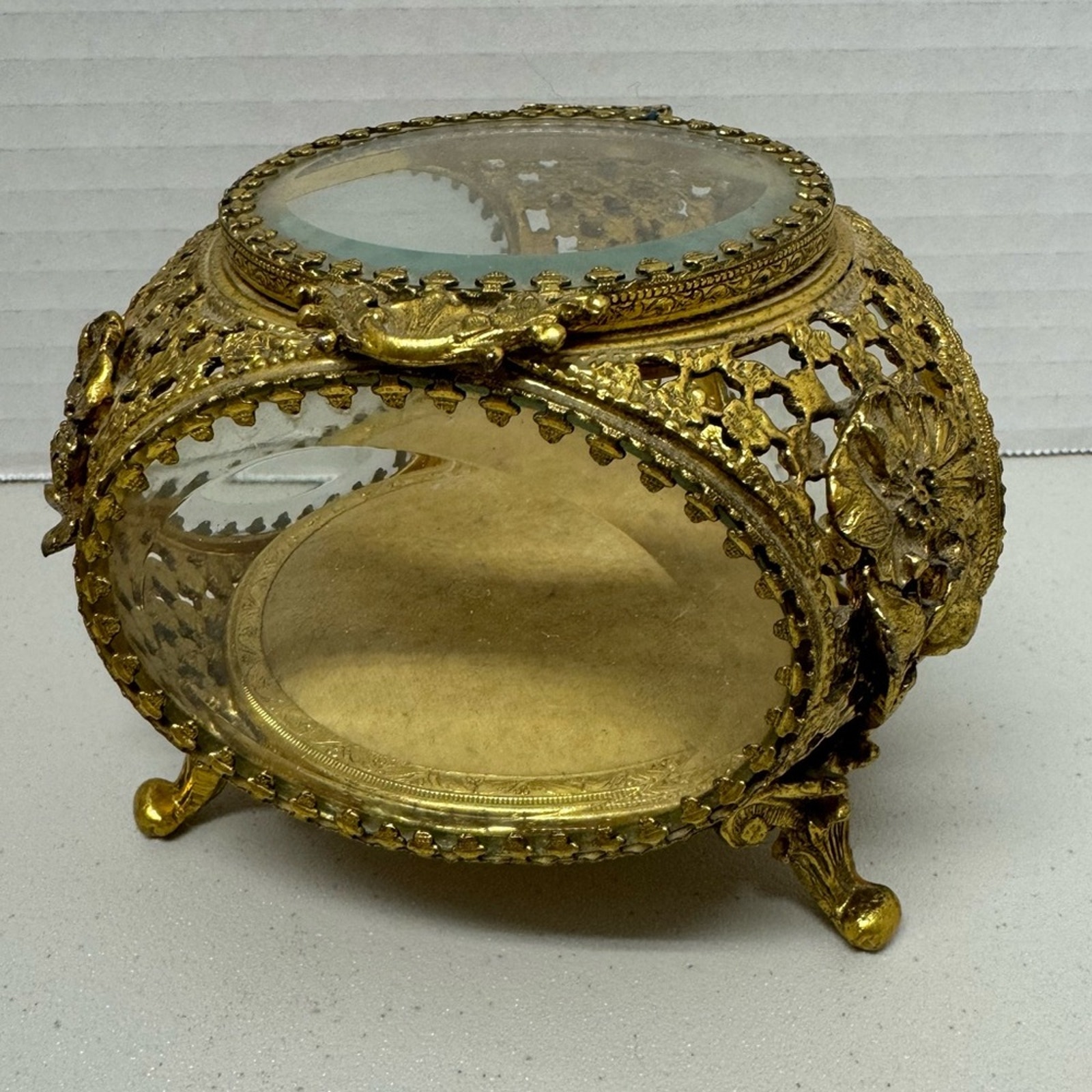 Vintage Gold Filigree Ormolu Glass Jewelry Box Decorative Ornate Vanity Glass