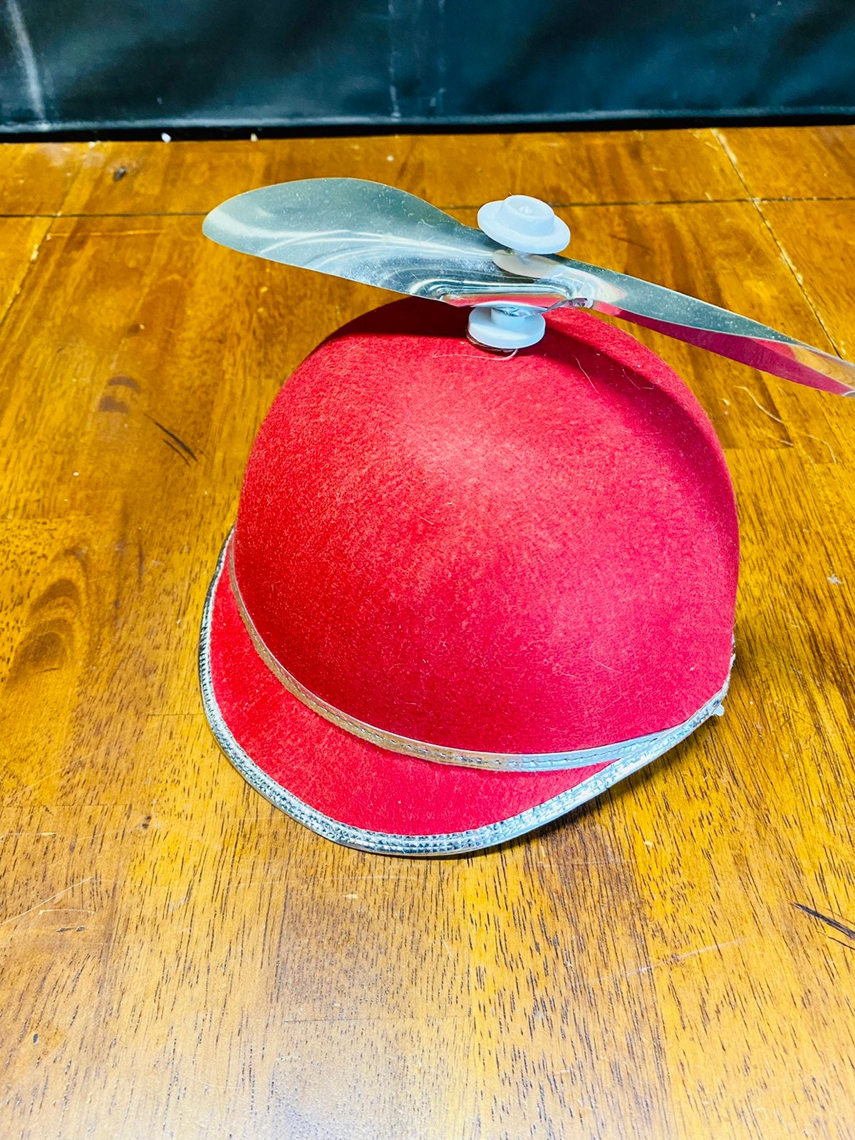 ANTIQUE VINTAGE 1950s 1960s WALT DISNEY WORLD Benay Hat Co. Propellar hat