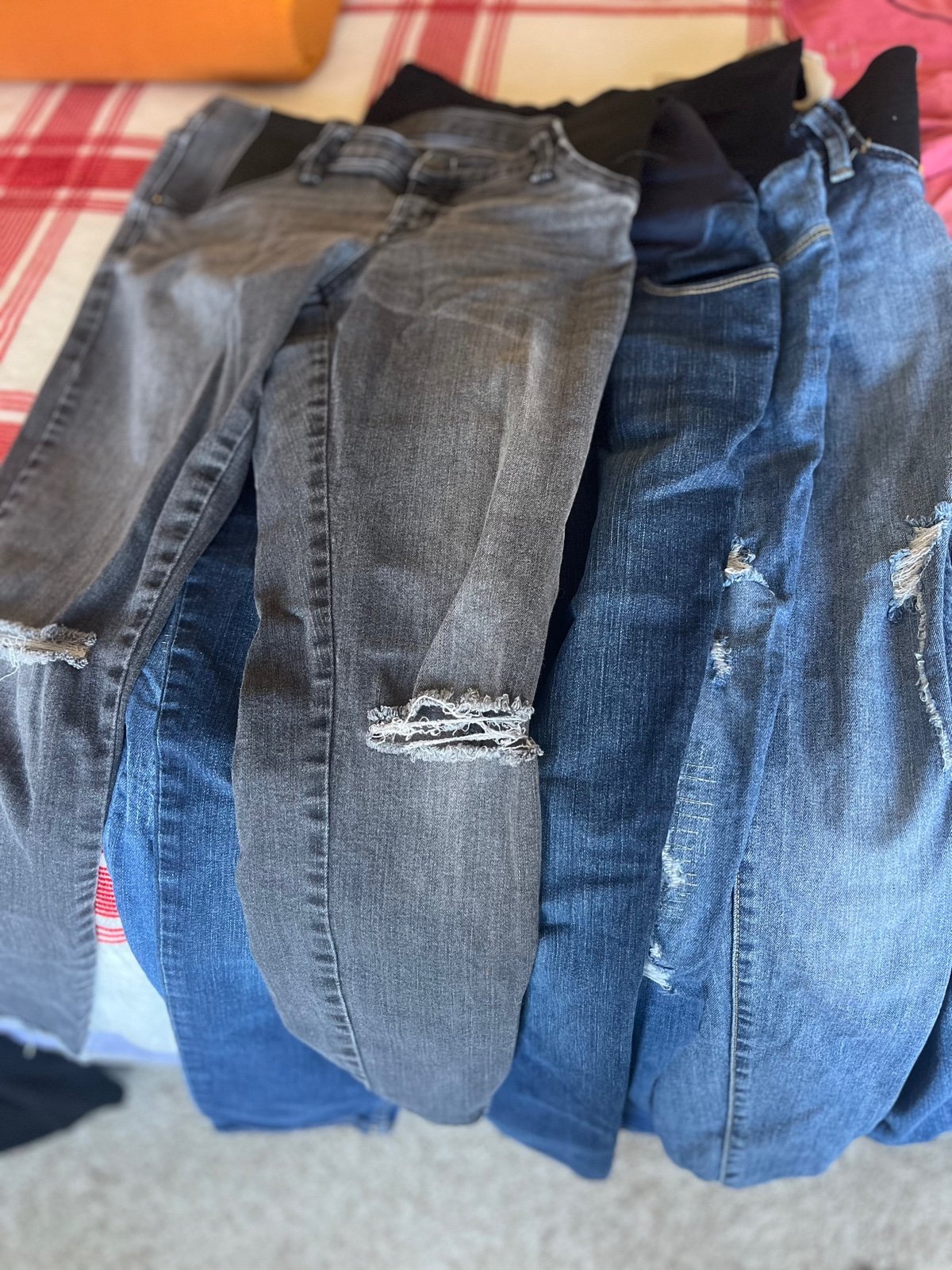 Lot maternity jeans