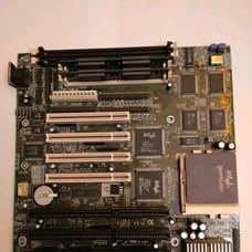 QDI P51430VX/230LC 4 PCI Slots Socket 7 Motherboard