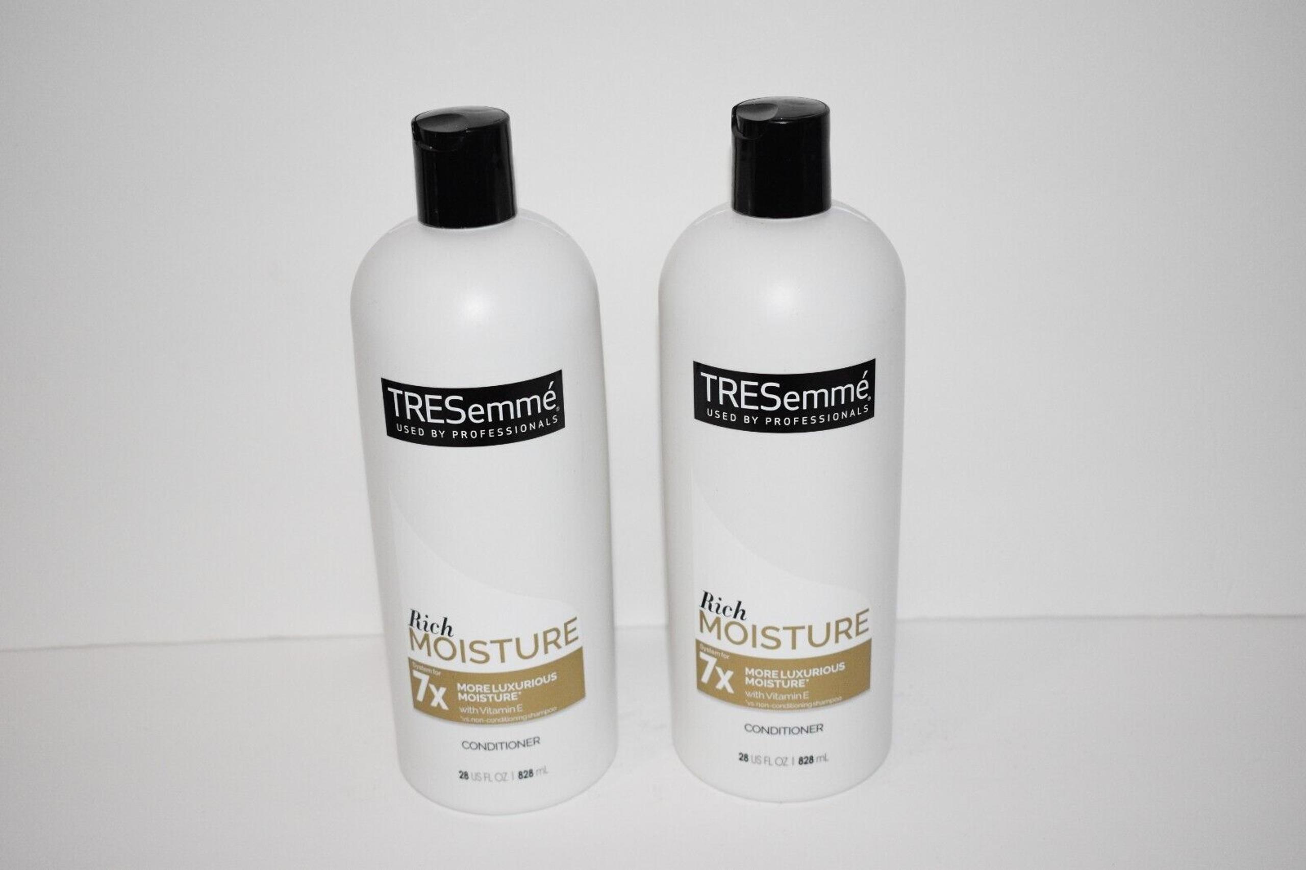 Lot of 2 TRESemme Moisture Rich Luxurious Moisture Conditioner w/Vitamin E(28oz)