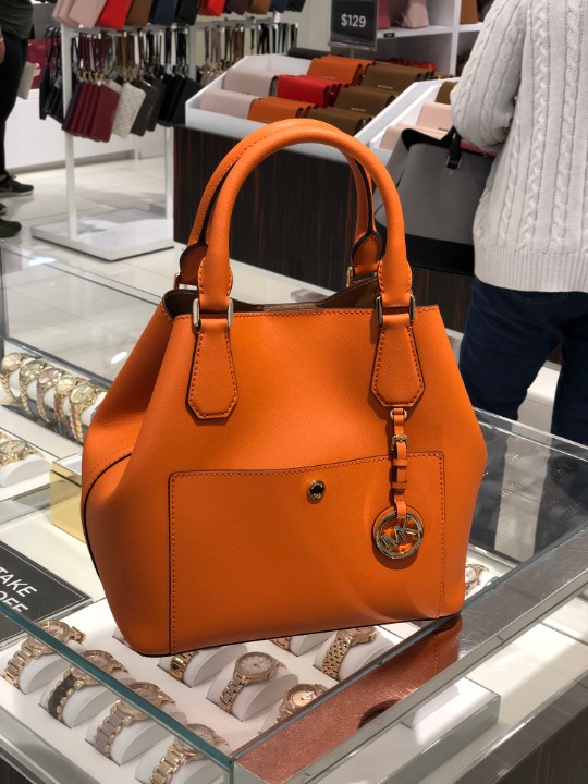 Greenwich Lg Grab Satchel Tote Tangrne